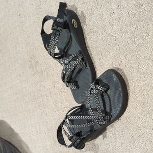 Chaco Chillos Slides